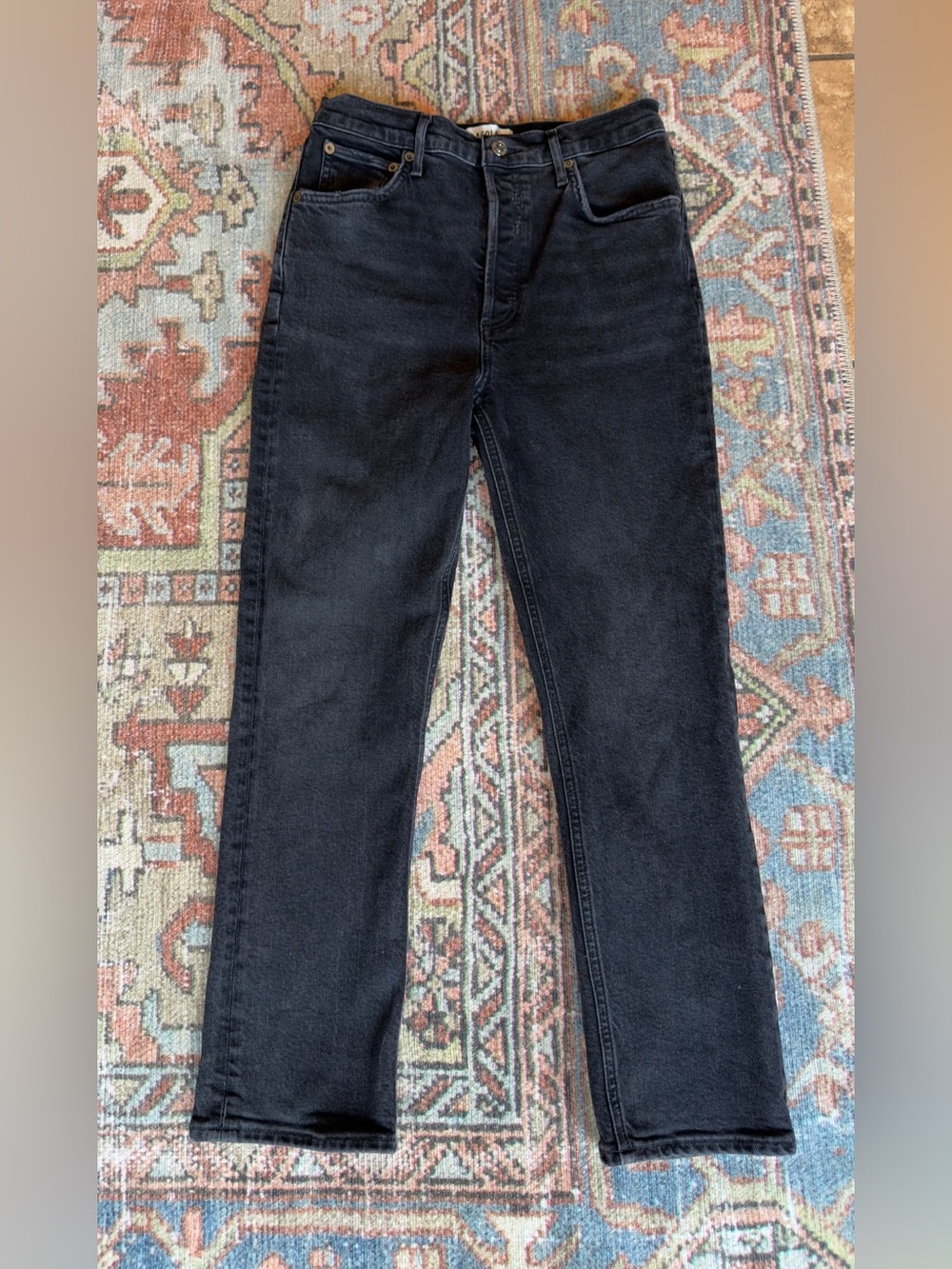 Agolde Riley Crop Black Straight-Leg Jeans